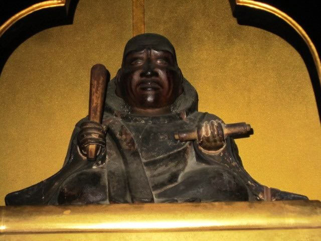 鍋かむり日親上人